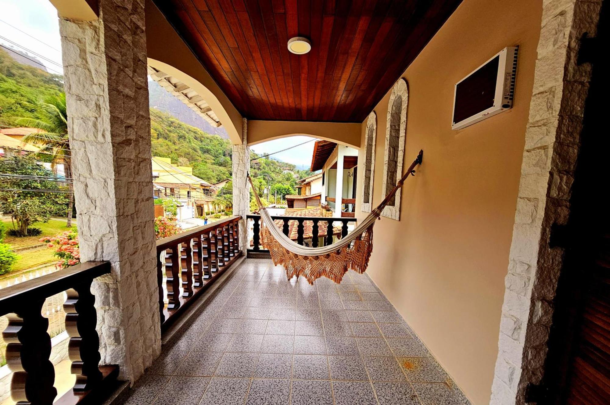 Mansao Passaredo Holiday home *