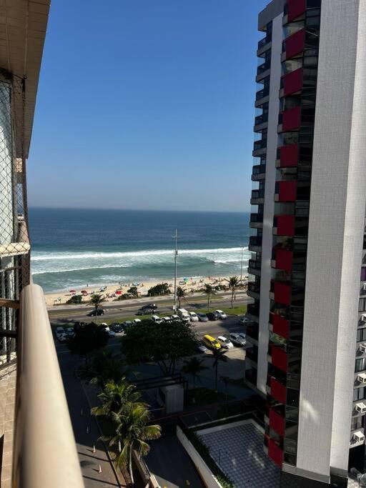 Apartamento Apto De Frente Ao Mar