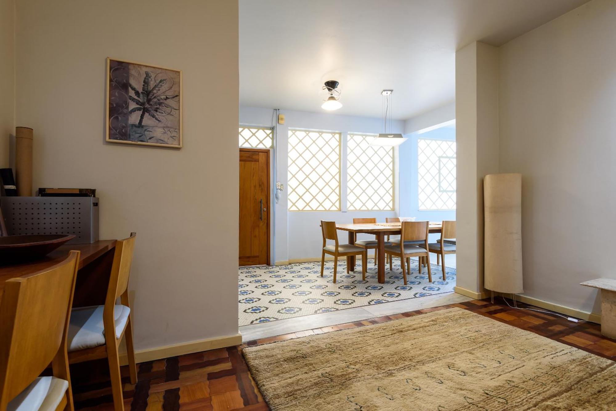Casa Acomodação com café da manhã  *