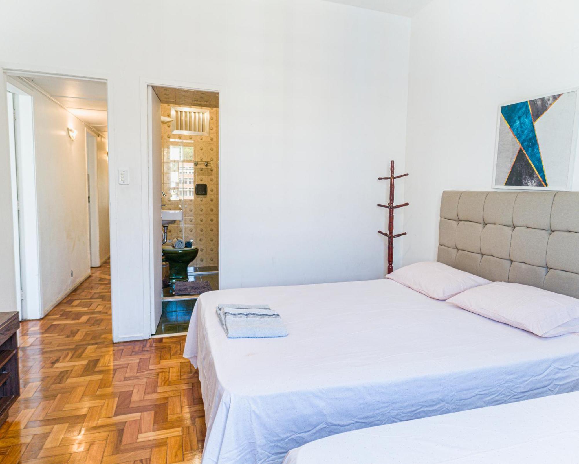 Apartment Copacabana Oceanview Suites: High-floor Retreat With Modern Comforts *