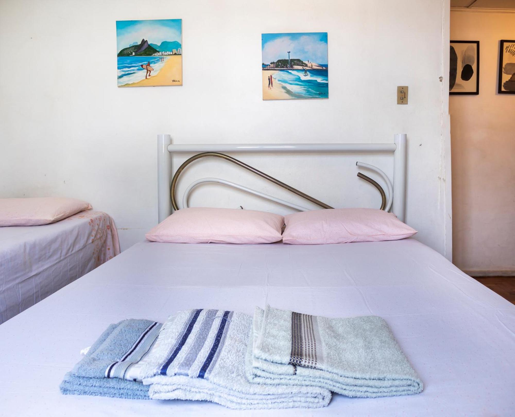 Apartment Copacabana Oceanview Suites: High-floor Retreat With Modern Comforts