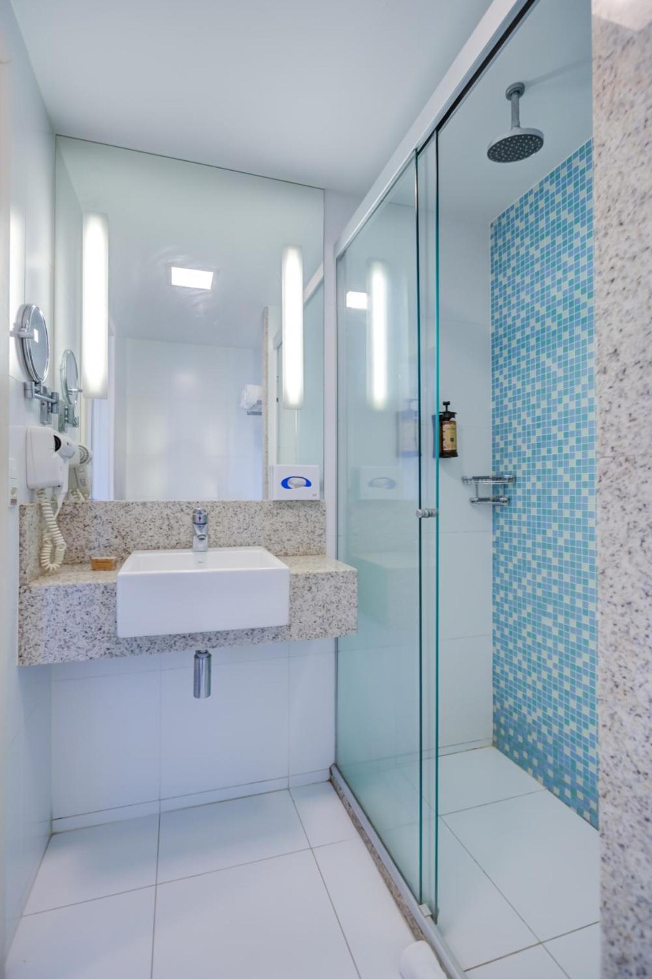 Hotel Mercure Barra Da Tijuca 4*