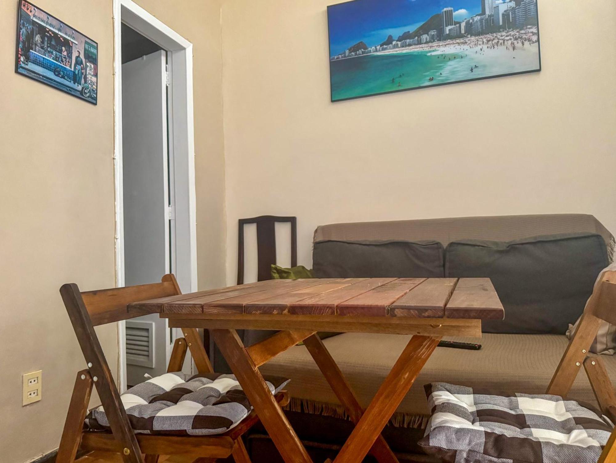 Complete And Quiet @ Copacabana Apartment Rio de Janeiro