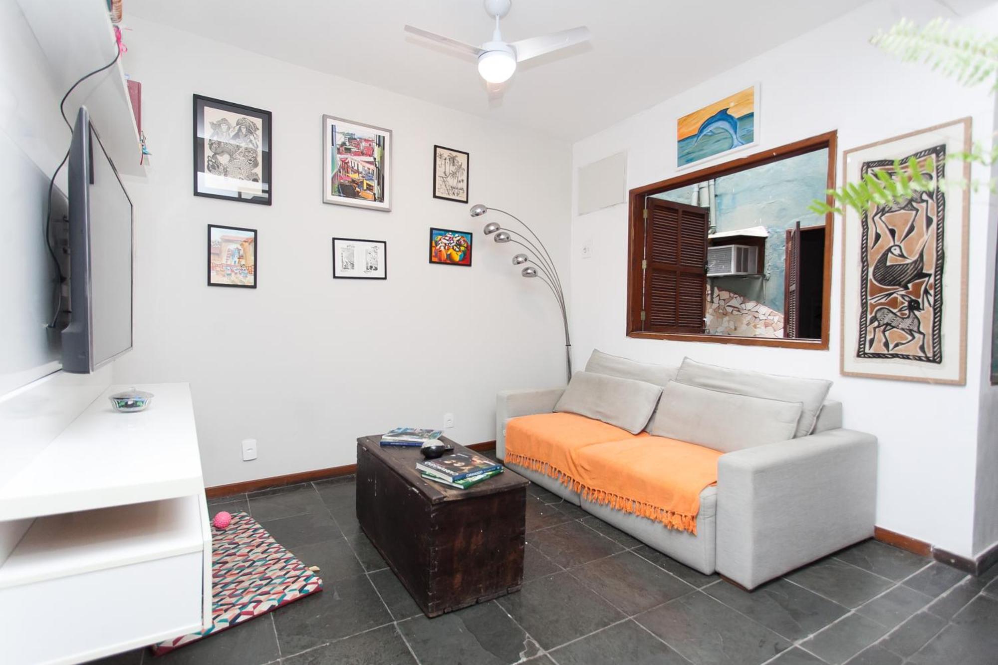 Casa de hóspedes Espaco Sideral - Quartos Com Ar-condicionado, 5min Estadio Maracana, 8min Uerj, Shopping, 12min Metro, Wi-fi 300mbp, Ampla Area Comum Com Cozinha - Pratico E Confortavel *