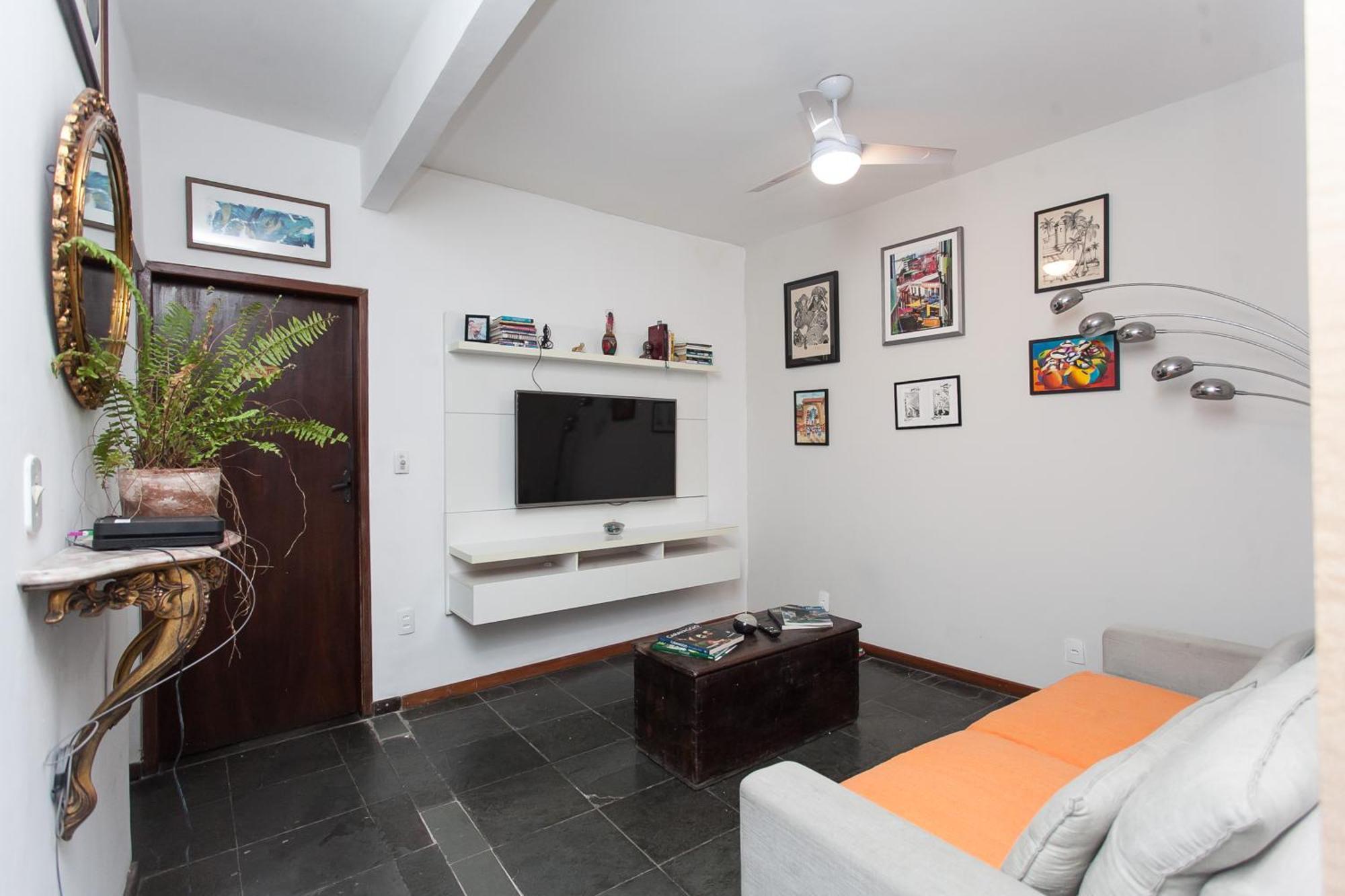 Espaco Sideral - Quartos Com Ar-condicionado, 5min Estadio Maracana, 8min Uerj, Shopping, 12min Metro, Wi-fi 300mbp, Ampla Area Comum Com Cozinha - Pratico E Confortavel Rio de Janeiro
