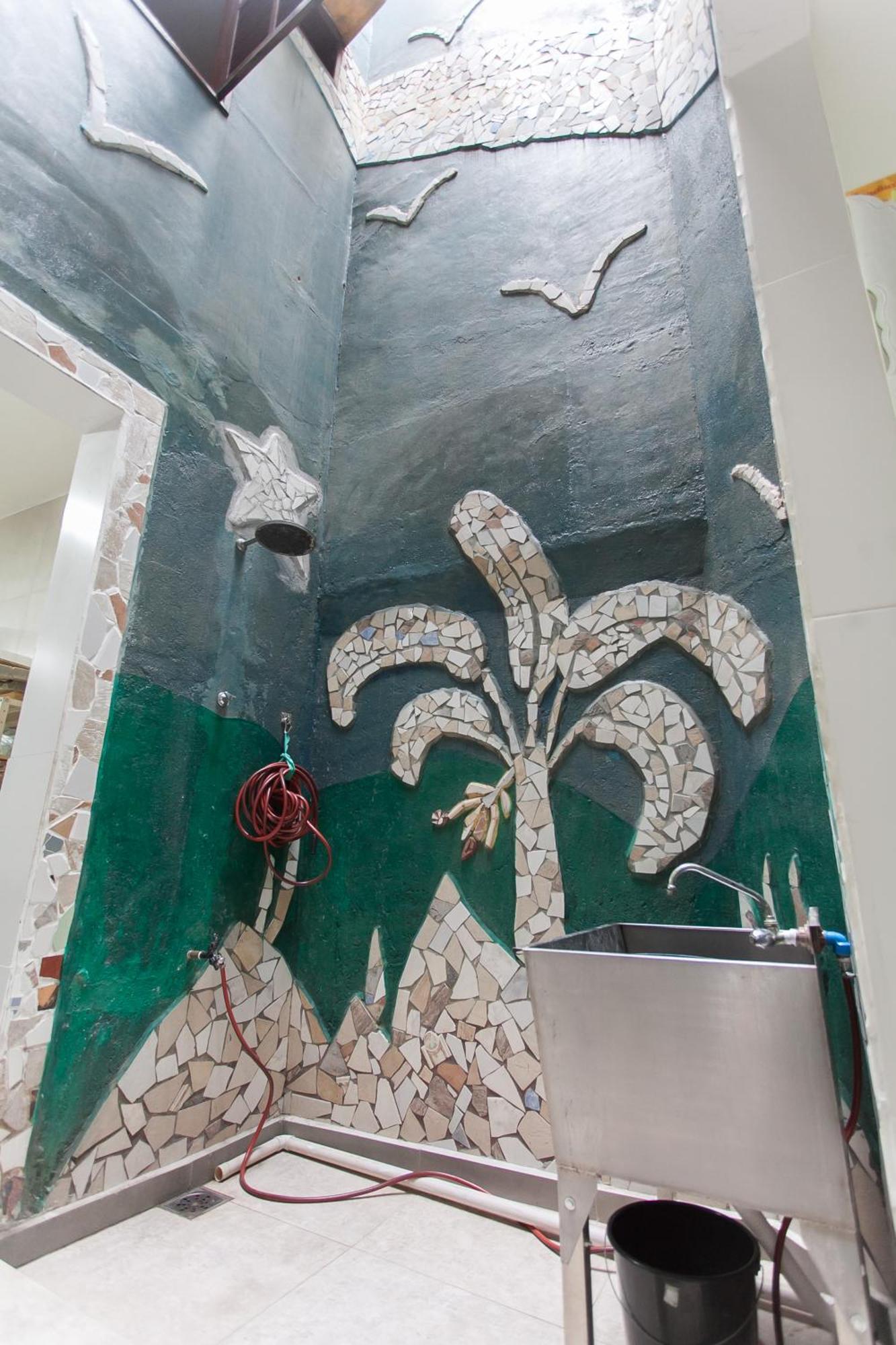 Espaco Sideral - Quartos Com Ar-condicionado, 5min Estadio Maracana, 8min Uerj, Shopping, 12min Metro, Wi-fi 300mbp, Ampla Area Comum Com Cozinha - Pratico E Confortavel *
