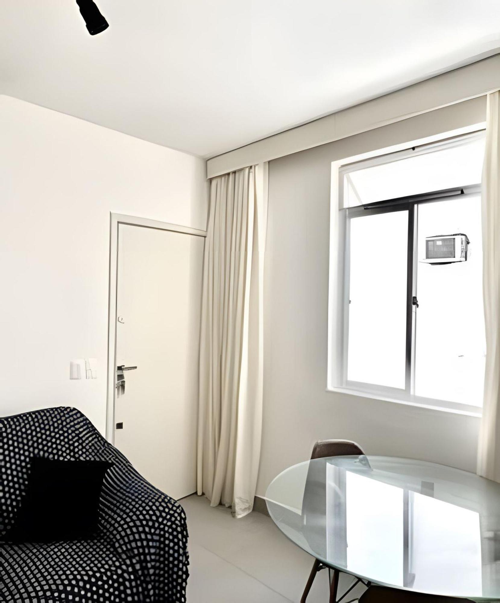 Em Ipanema / Leblon - Posto 10 Apartamento Rio de Janeiro