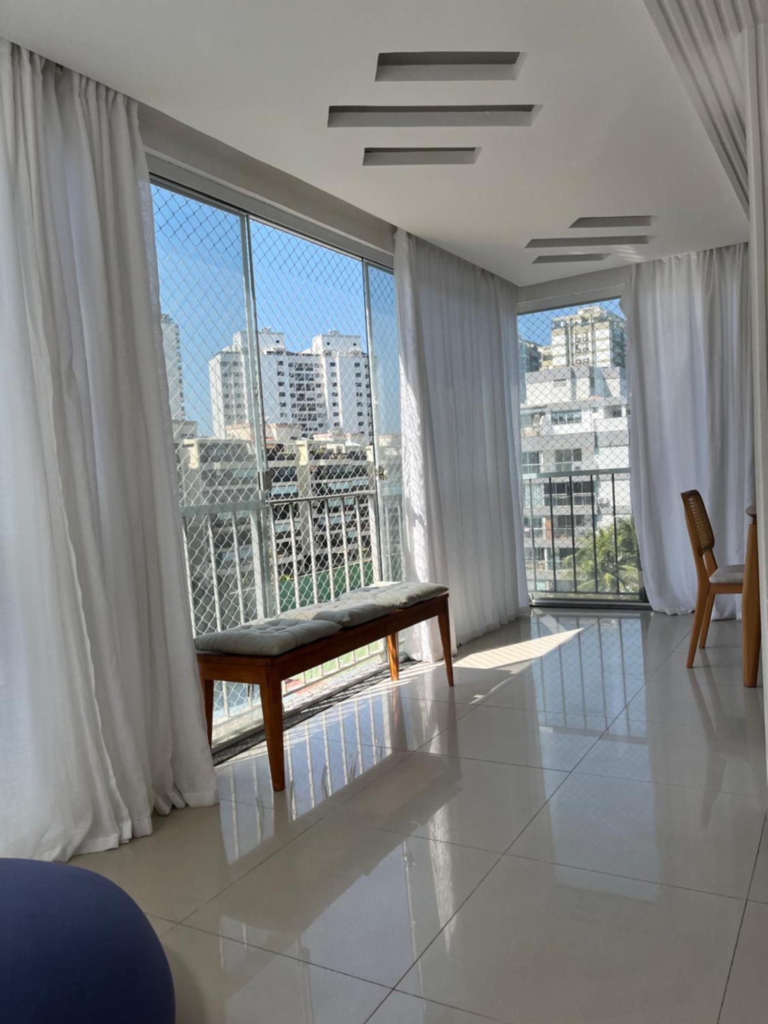 Cobertura Incrivel, Silenciosa E Familiar Com Sala Ampla, Cozinha Americana, 3 Quartos, Area Gourmet, Terraco Aberto Com Churrasqueira E Jacuzzi Na Praia Da Barra Da Tijuca - Rio De Janeiro - Apto Inteiro So Pra Voce Apartment