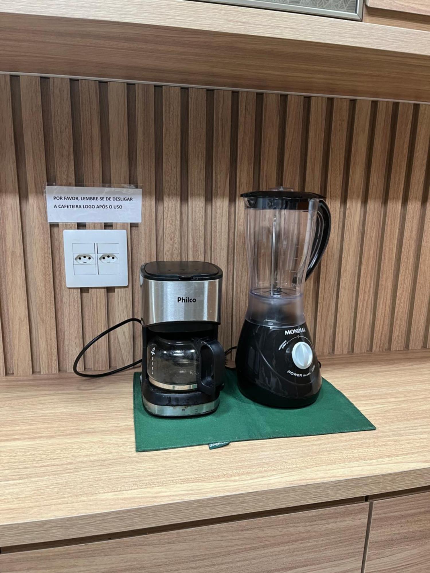 Cobertura Incrivel, Silenciosa E Familiar Com Sala Ampla, Cozinha Americana, 3 Quartos, Area Gourmet, Terraco Aberto Com Churrasqueira E Jacuzzi Na Da Barra Da Tijuca - - Apto Inteiro So Pra Voce Apartment *