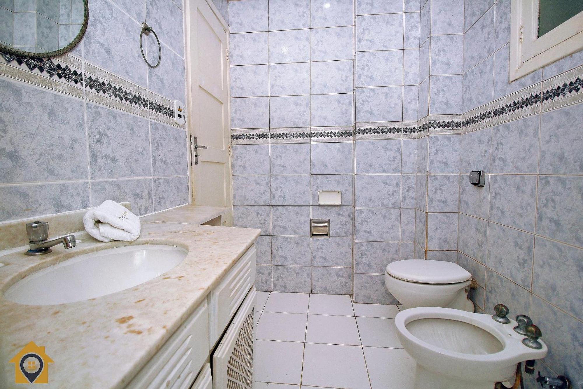 Apto Com Varanda Em Localizacao Privilegiada Apartamento