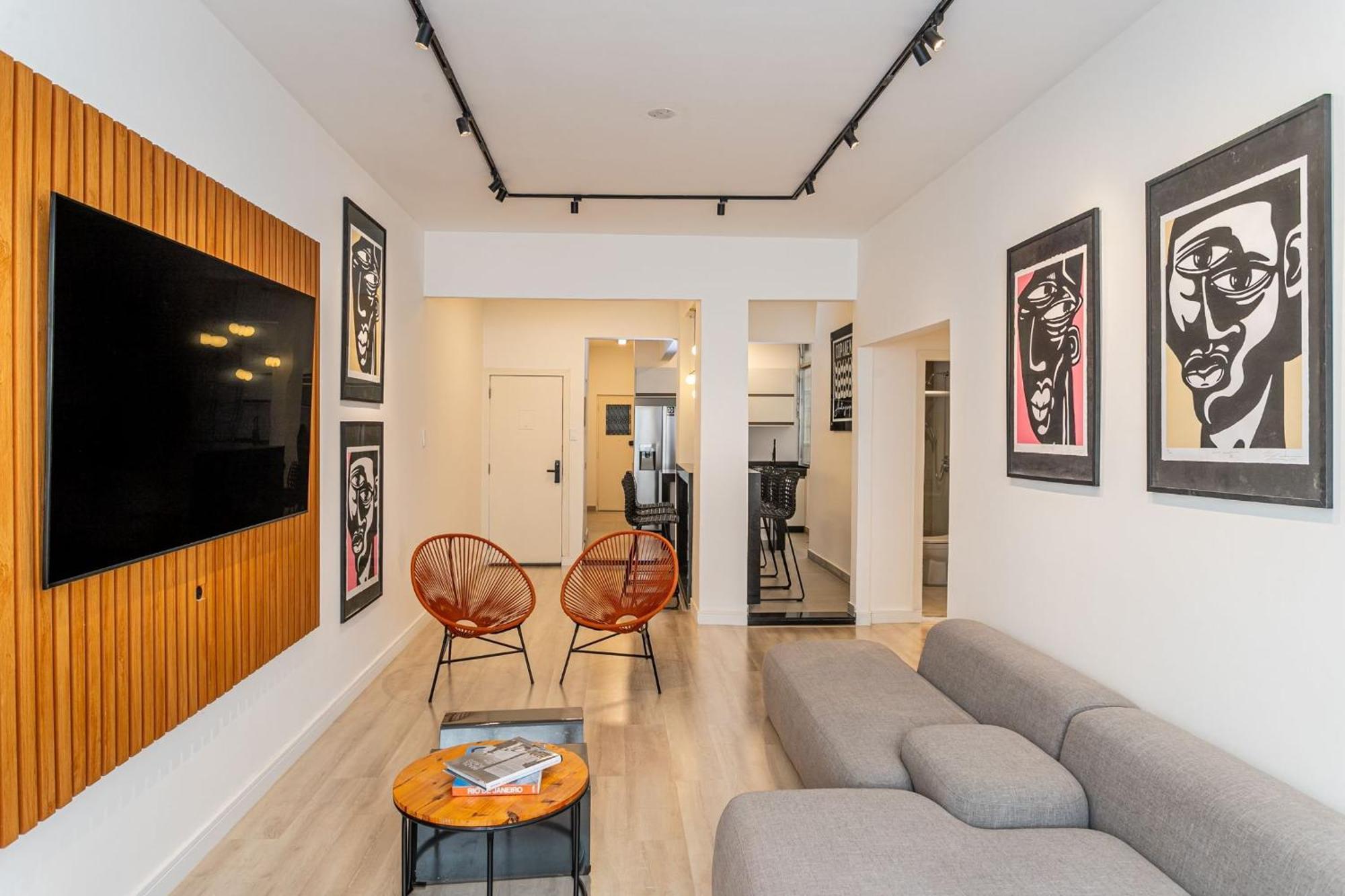 Alto Padrao 3qtos A 150m Da | Nsc 1194/501 Apartamento *