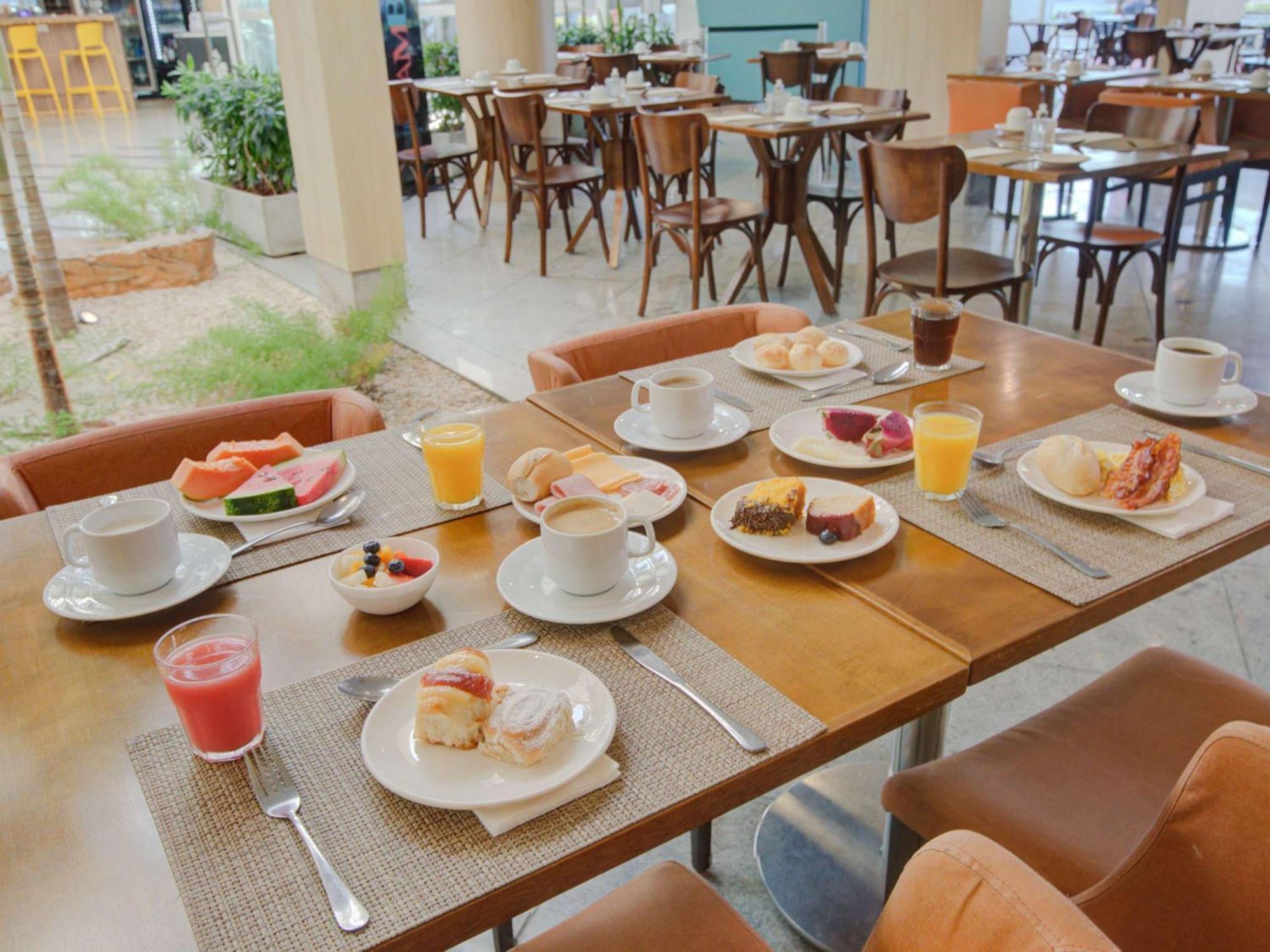 Hotel Mercure Barra Da Tijuca 4*