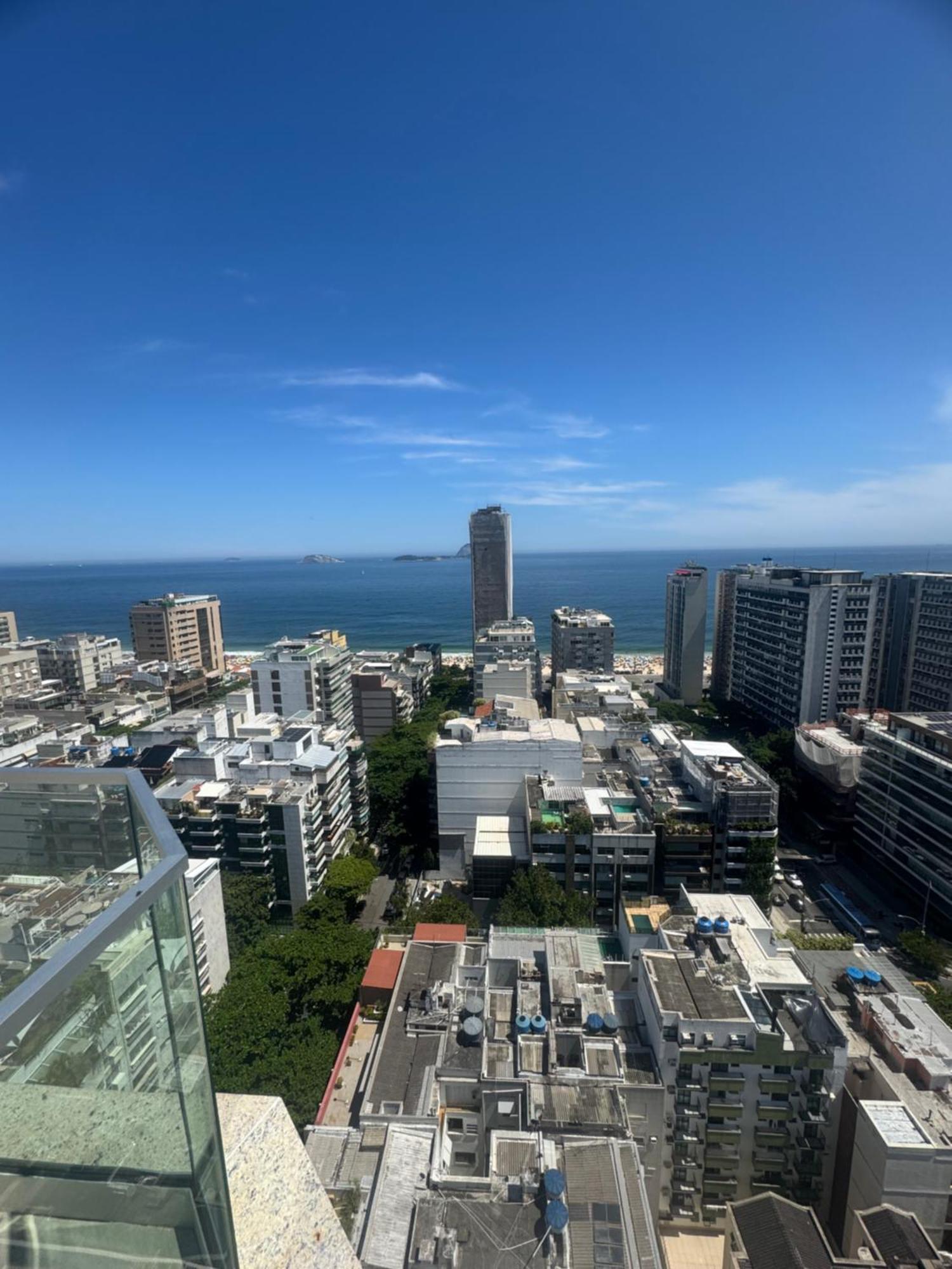 Apart-hotel Vista Mar No Flat Leblon Com Piscina, Academia, Garagem E Arrumacao Diaria By Tata