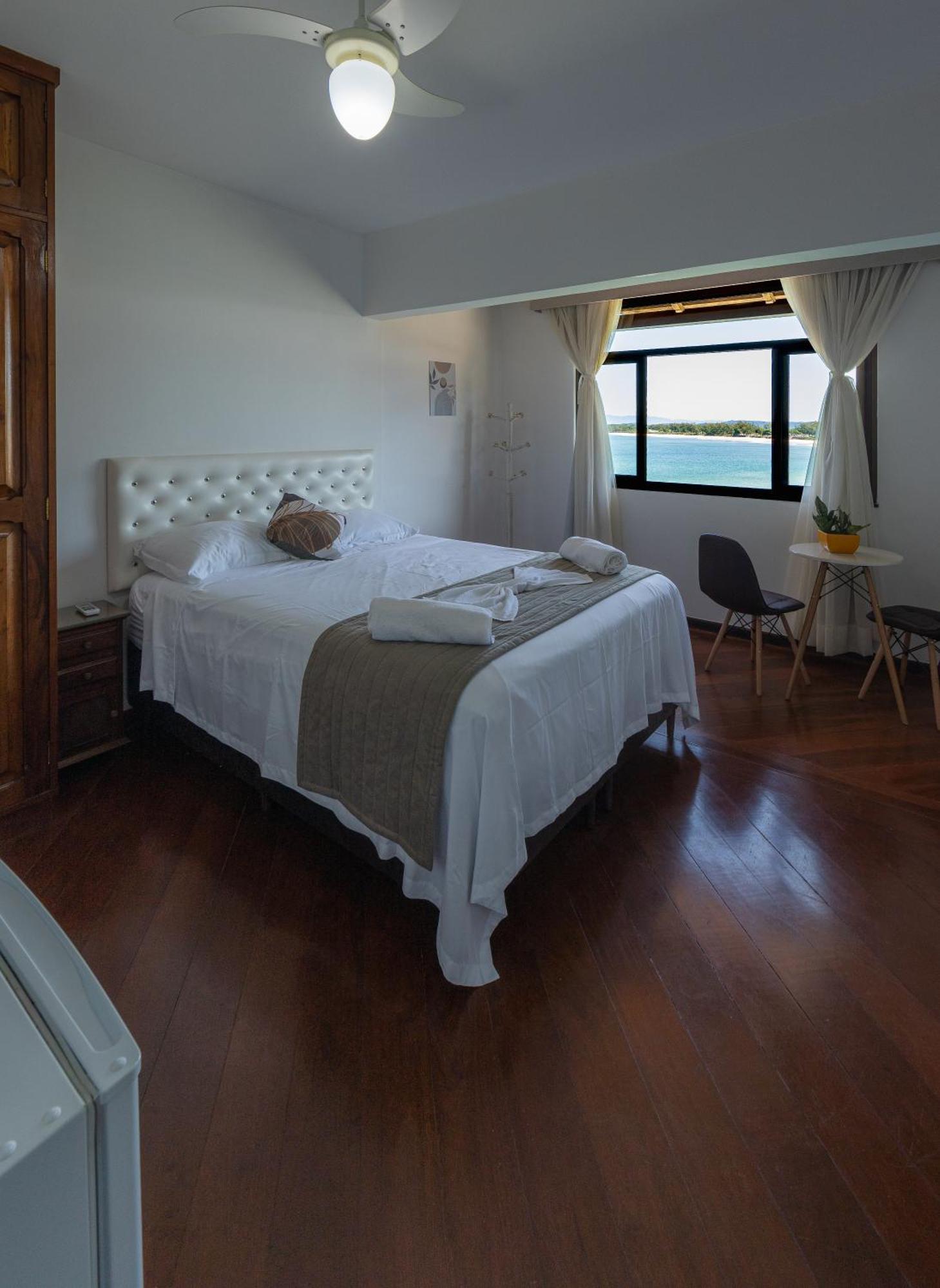 Quarto em Acomodações Particulares Marambaia Mar *