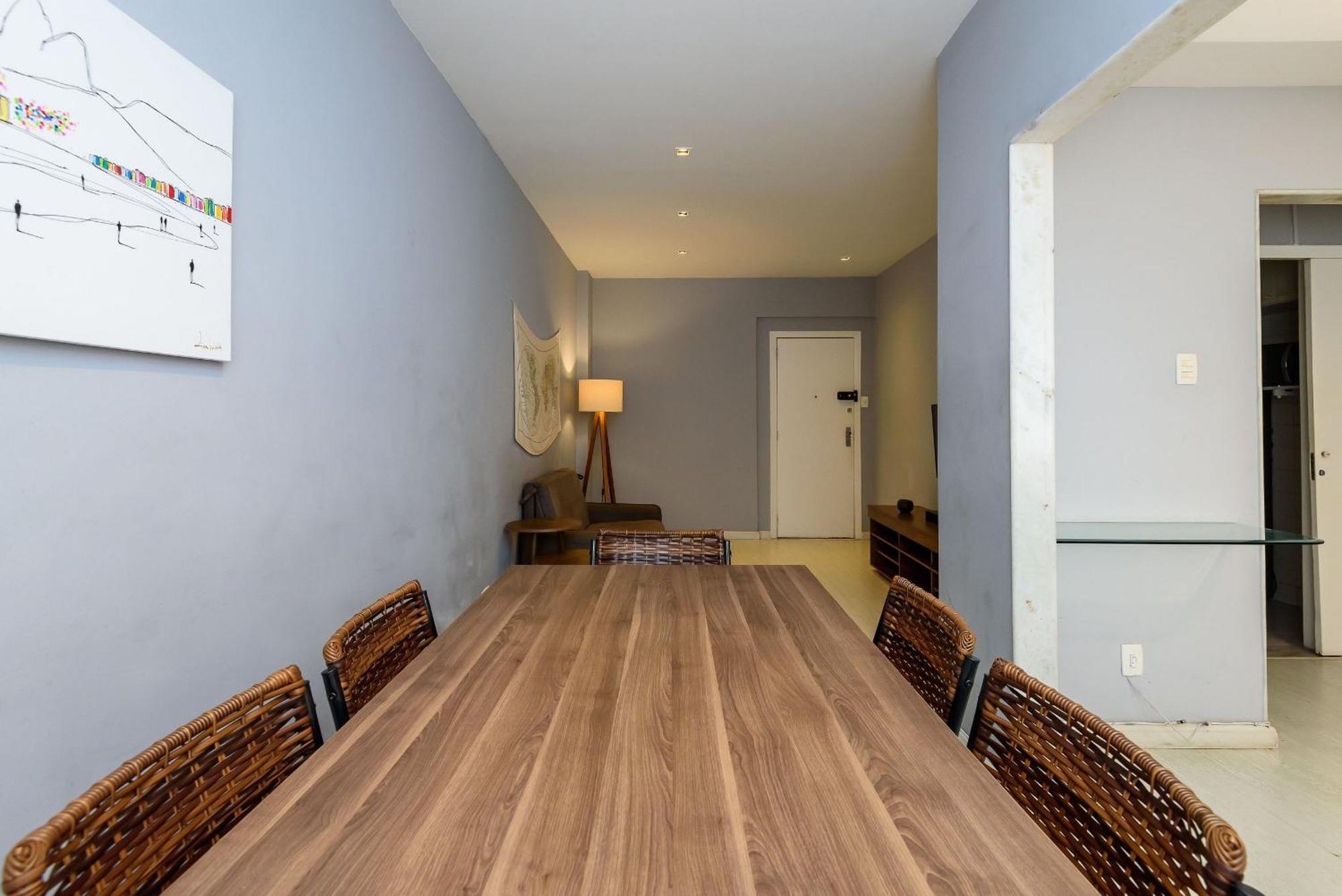 Apartment Em Ipanema Com Garagem | Bt 82/208