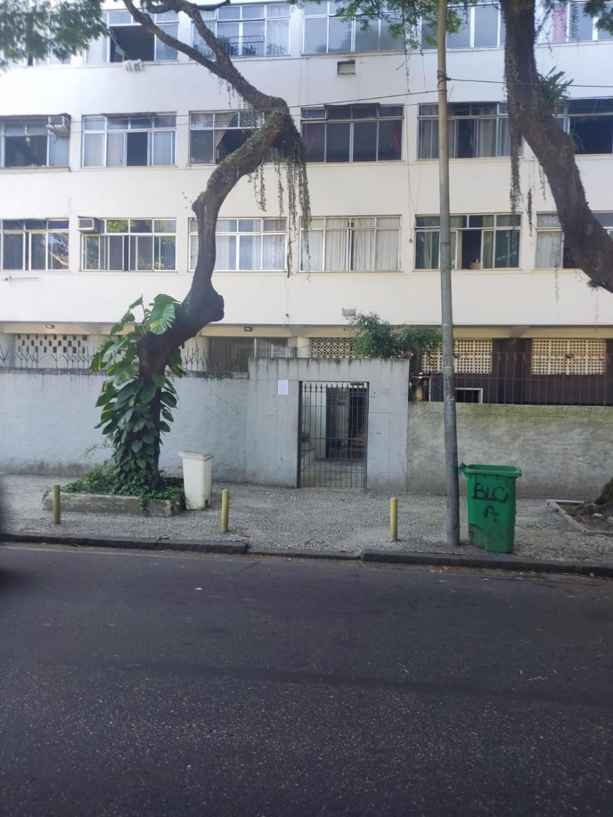 Apartment Flat *