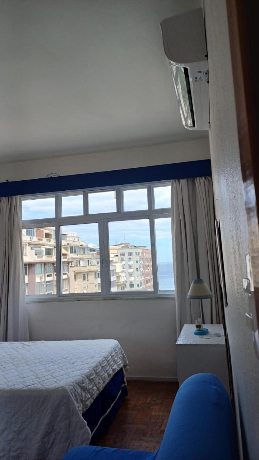 De Ferias Copacabana Rio de Janeiro