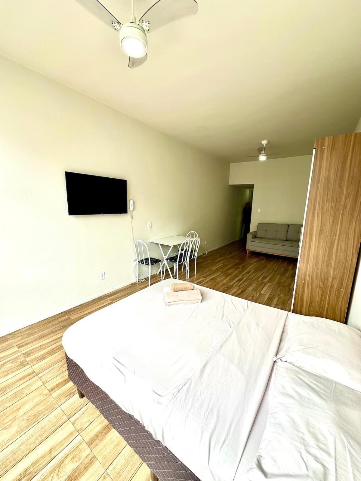 Apartamento A 1 Quadra Da De Copacabana - Conforto E Localizacao Perfeita