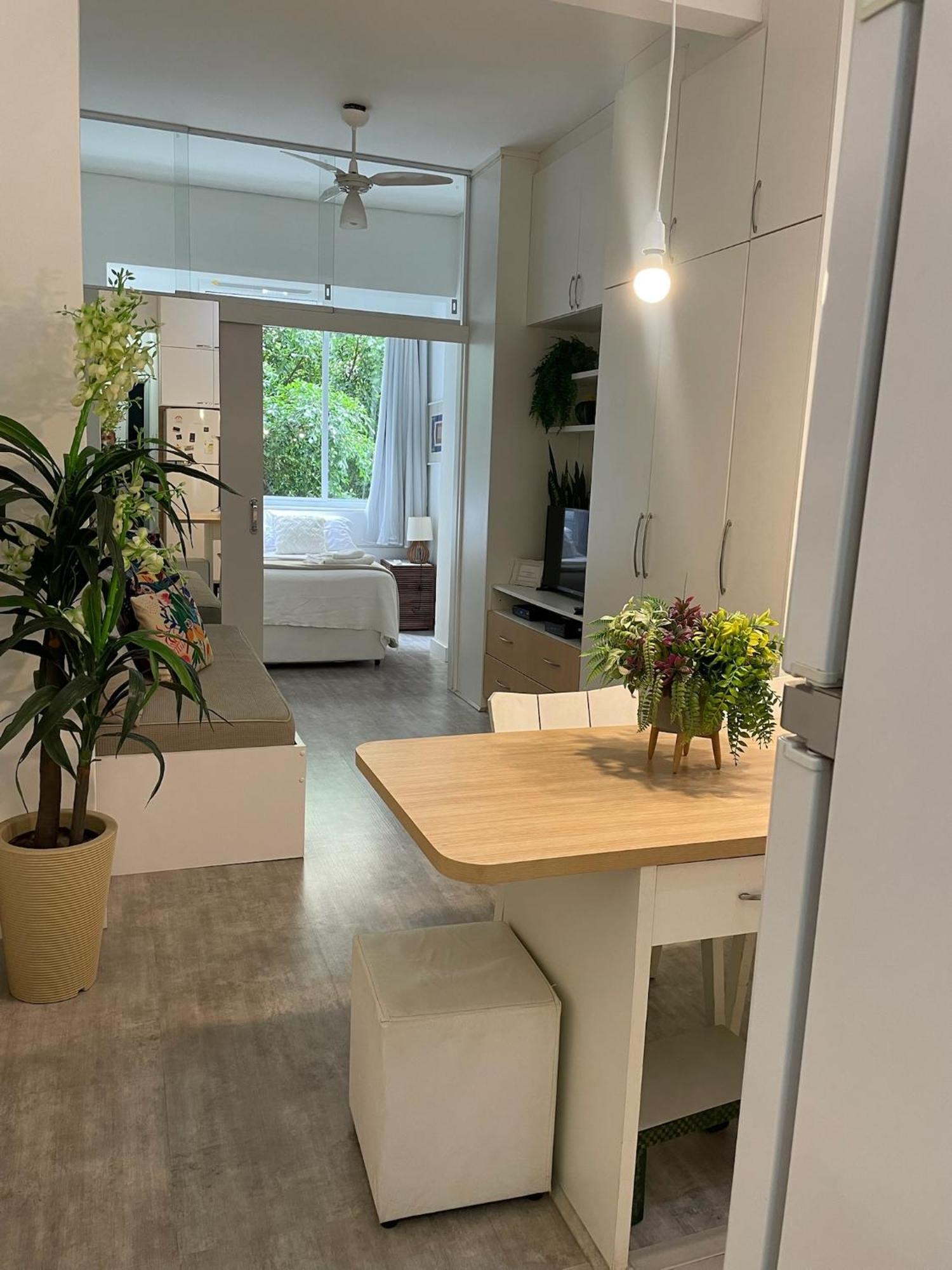 New, Quiet, Right Near Beach, Subway And Lagoa! * Rio de Janeiro