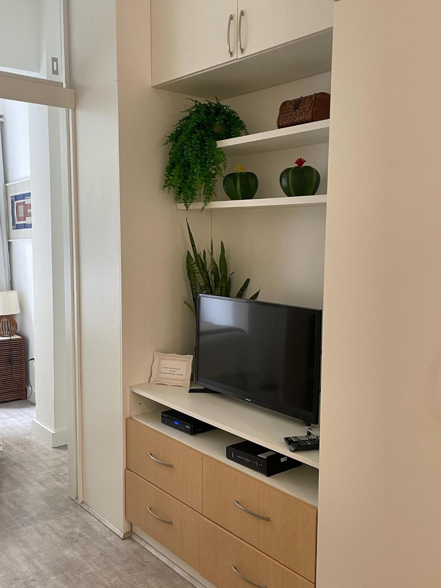 New, Quiet, Right Near Beach, Subway And Lagoa! Apartamento *