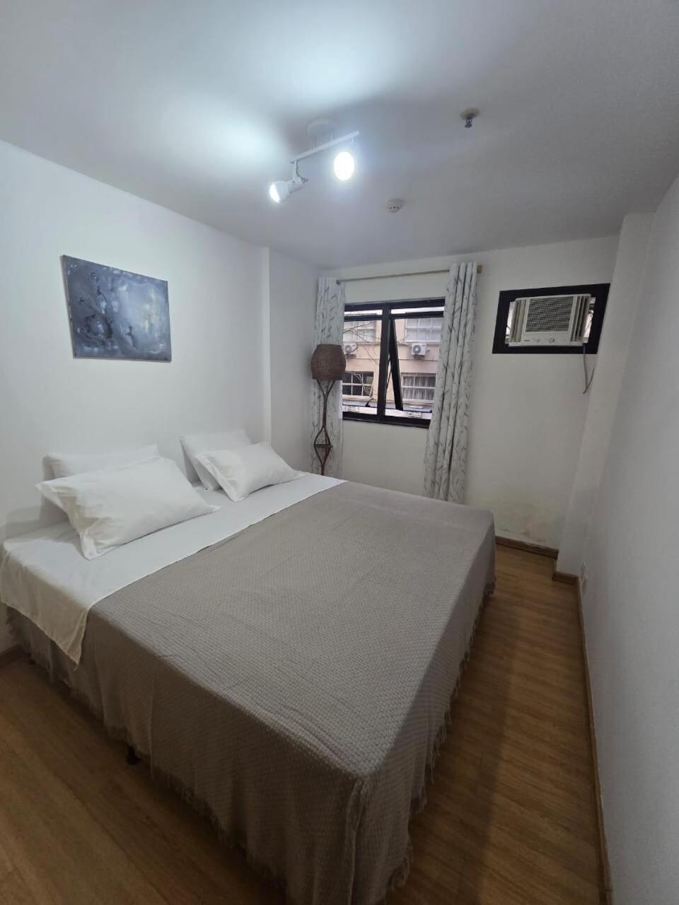 Apartamento Tipo Flat Com Servico De No Flamengo, Rj *