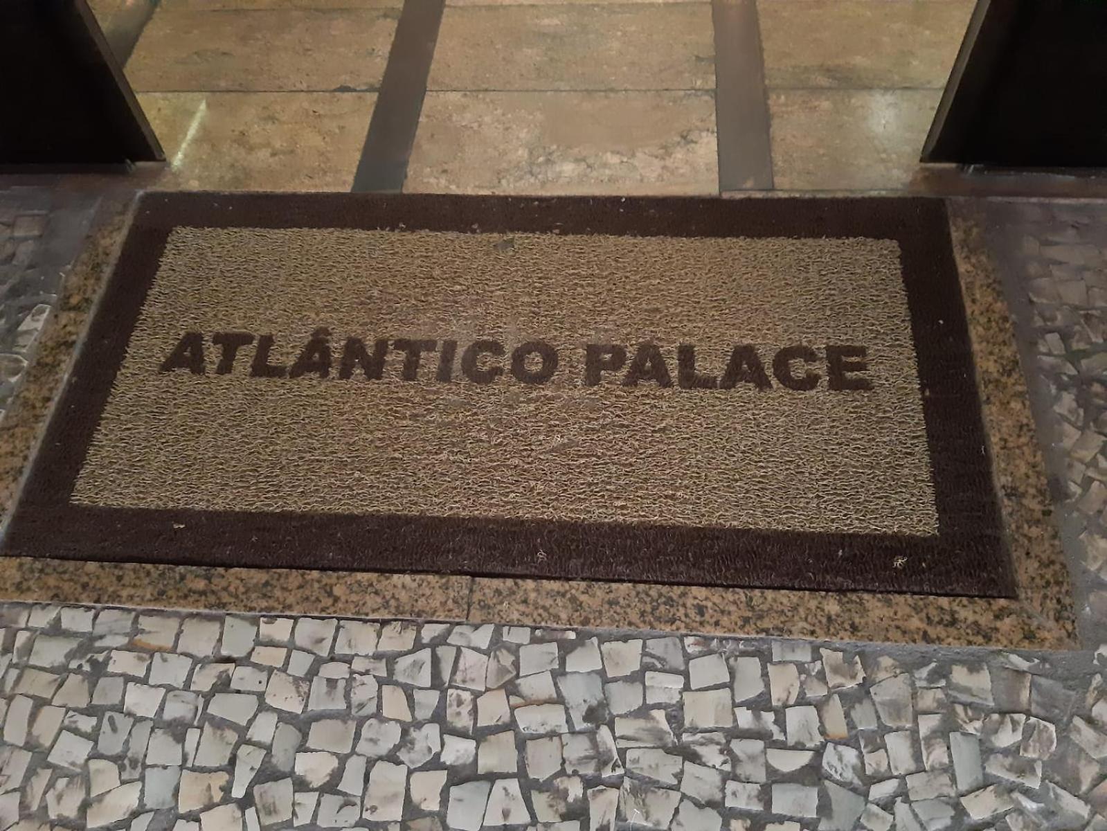 Apartamento Atlantico Palace - Piscina Em Copanema - Posto 6 *