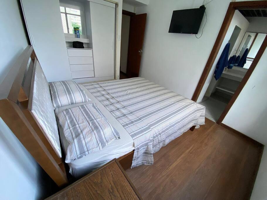 Ipanema Alto Padrao, 03 Quartos Com Suite, 03 Banheiros, Portaria 24h Apartamento Rio de Janeiro