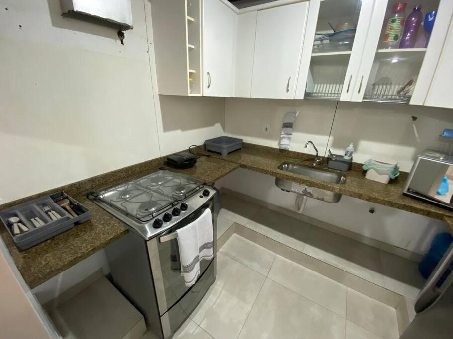 Apartamento Ipanema Alto Padrao, 03 Quartos Com Suite, 03 Banheiros, Portaria 24h *
