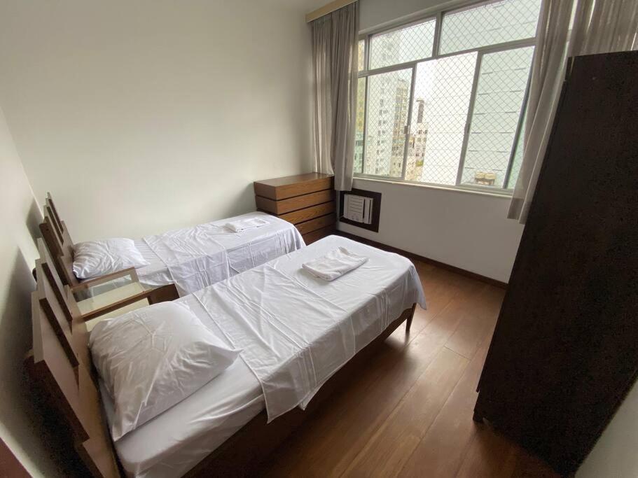 Apartamento Ipanema Alto Padrao, 03 Quartos Com Suite, 03 Banheiros, Portaria 24h Rio de Janeiro