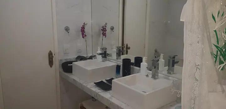 Quarto em Acomodações Particulares Blue House Hosting