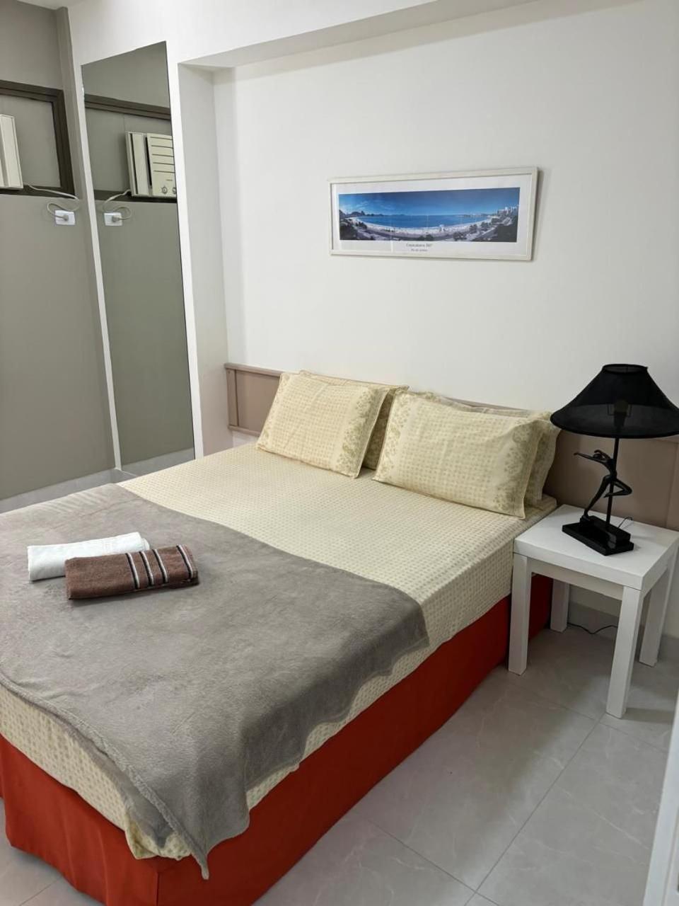 Flat 1q De Copacabana - Apto 202 *
