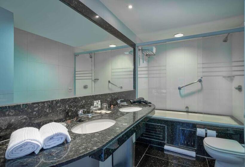 Apartamento Via Premier