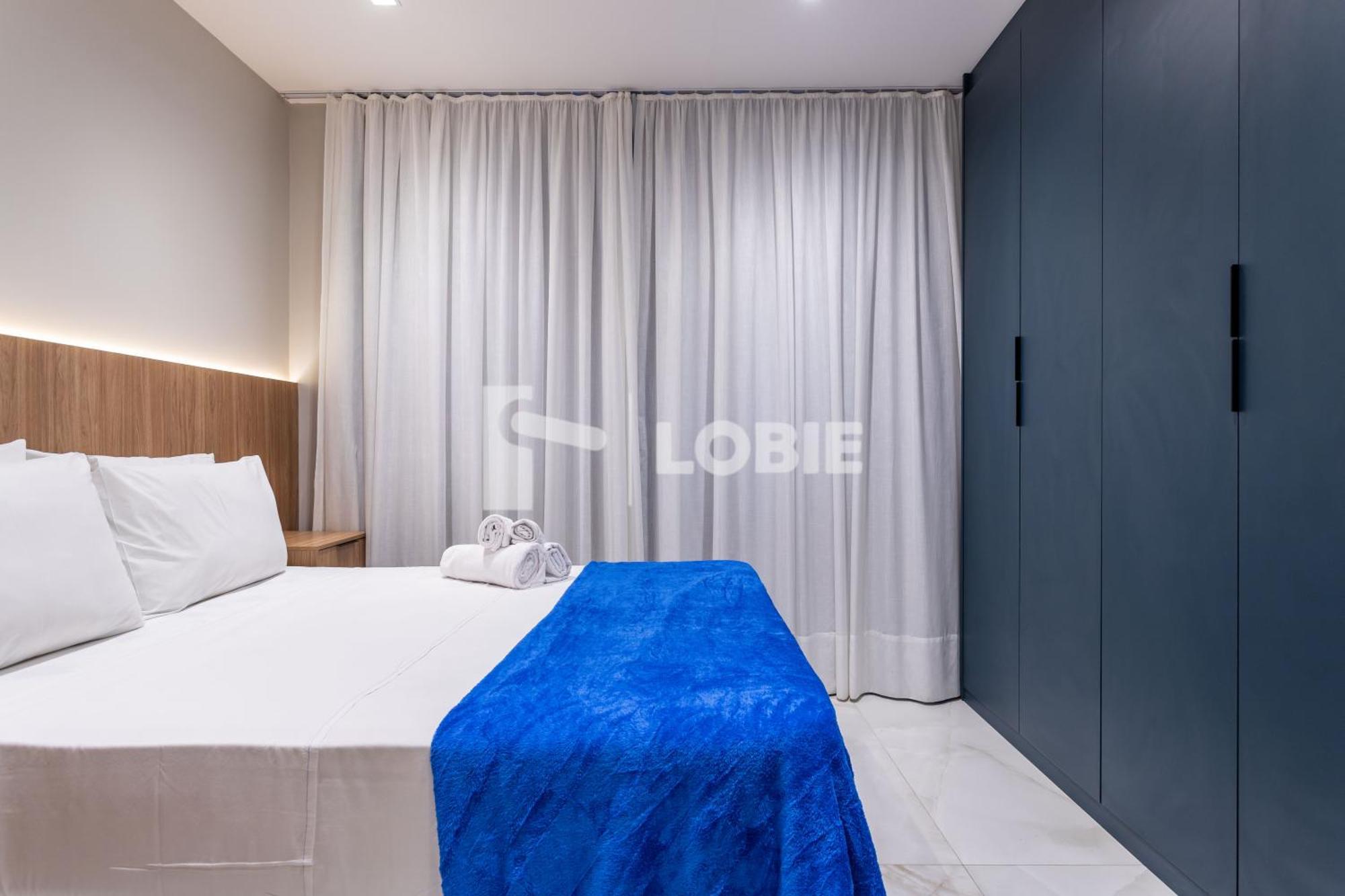 Lobie Dias Downtown Apartamento *