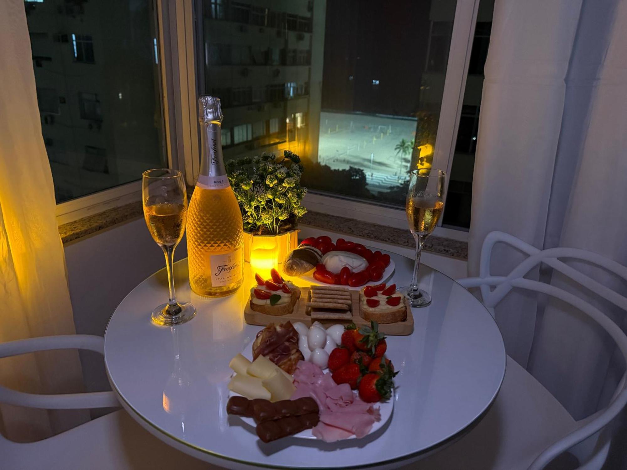 Apartment C/vista P O Mar No Leme Rio de Janeiro