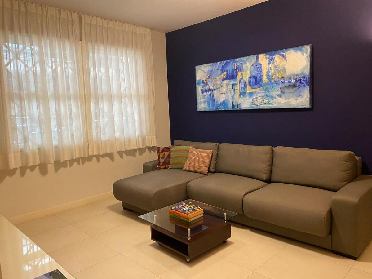 Leblon Raridade Na Quadra Da Com Garagem E Jardim De Inverno
