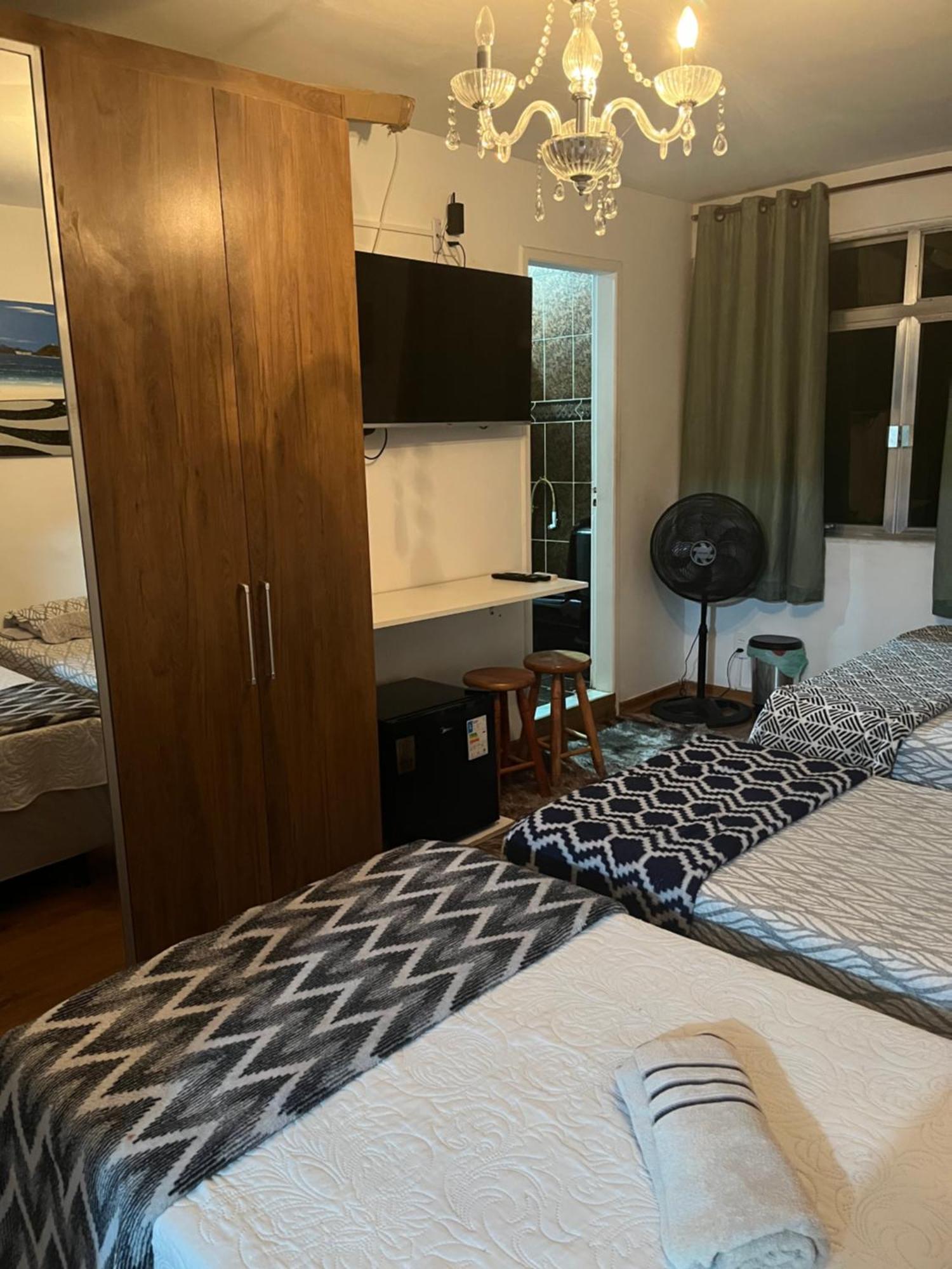 Quartos Privativos Em Frente A De Copacabana, Guest house Rio de Janeiro