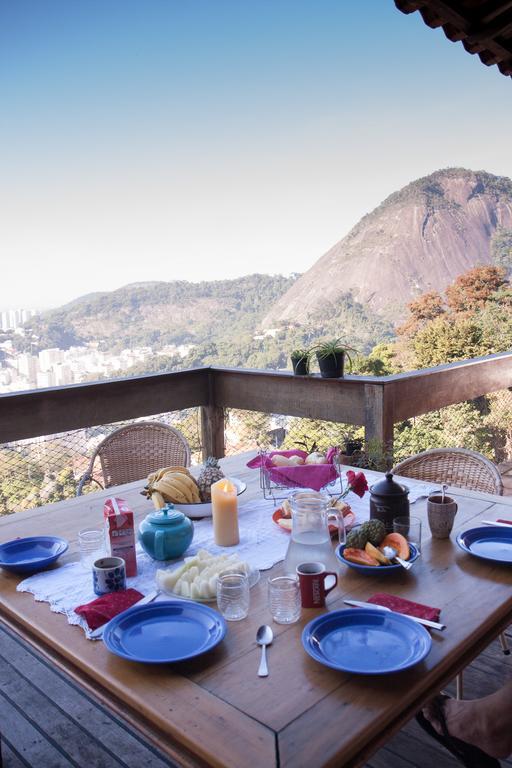 Casa Dois Irmaos Bed & Breakfast 2*