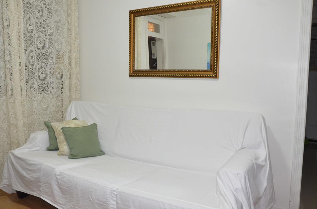 Apartment Copacabana 876 *