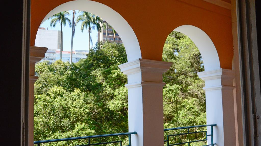 Ingles Hotel 2*