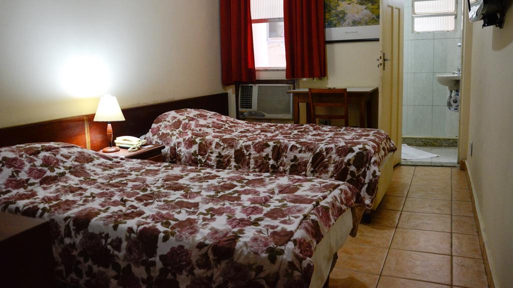 Ingles Hotel 2*