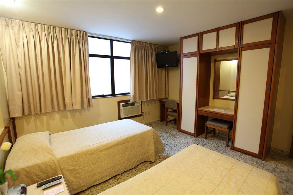 Hotel Mengo Palace 3*
