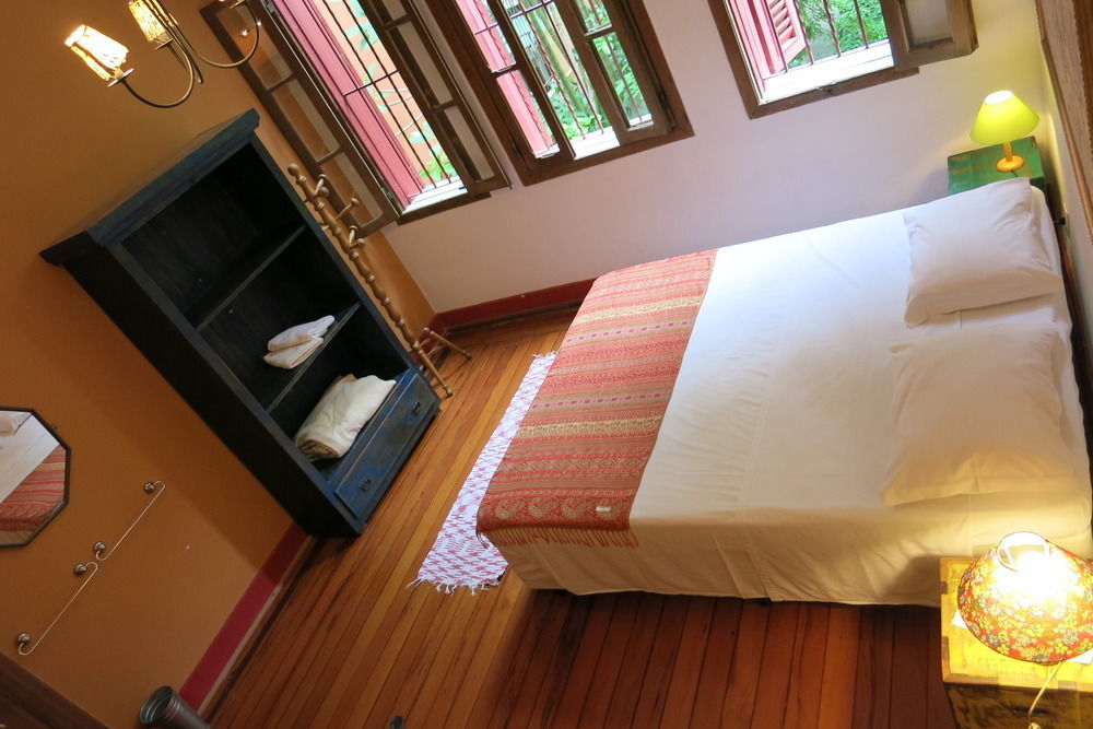 Solar Do Cosme Guest house