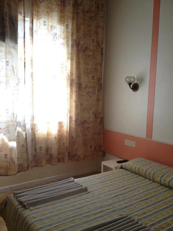 Hotel Unico *