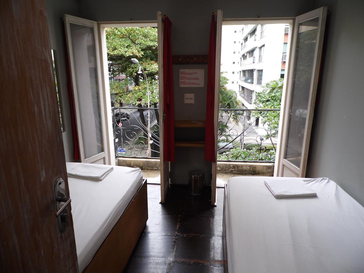 Terrasse Hostel *
