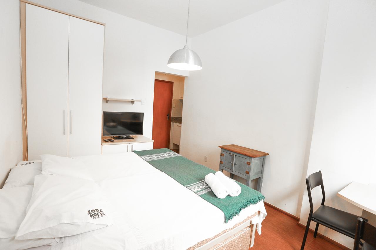 Flats Djalma 49 * Rio de Janeiro