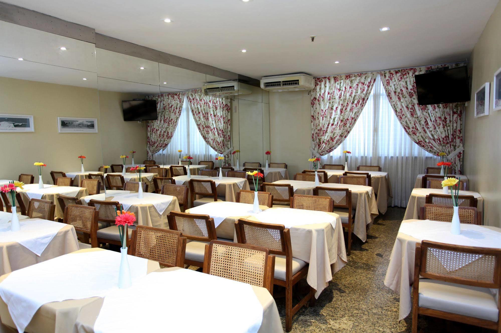 Hotel Mengo Palace 3*