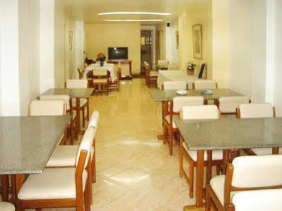 Americano Hotel *