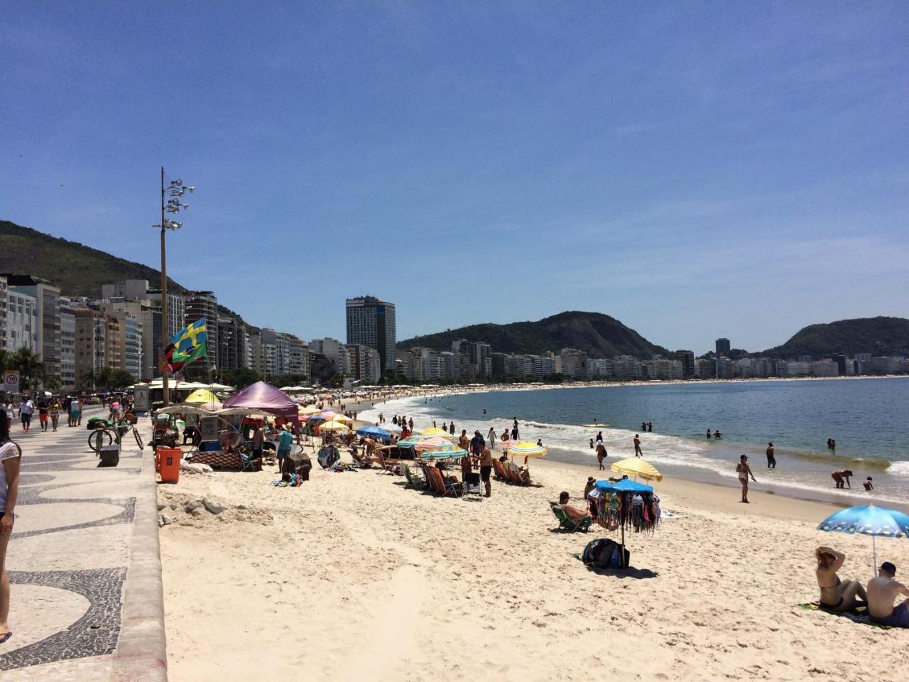 Copacabana Praia E Sol, 2 Quartos E Sala - No Posto 6 Apartment *