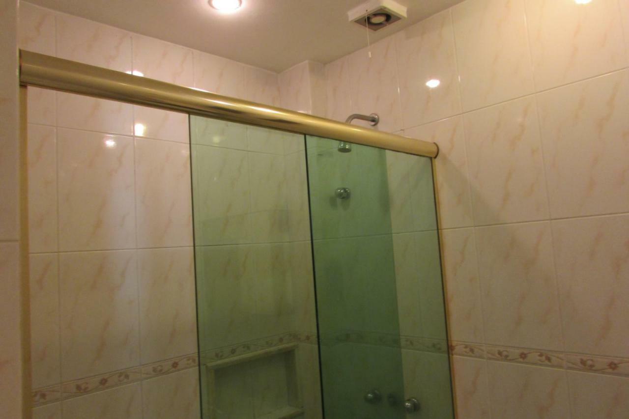 Apartamento Lindo Apto De 2 Quartos E 2 Banheiros Sociais No Barramares Com Comercio Proximo, Piscina, Quadras, Parquinhos, Brinquedoteca, Emprestimo De Cadeiras E Barracas De Cortesia, Em Frente A Praia, Limpissimo, Com No Rio de Janeiro