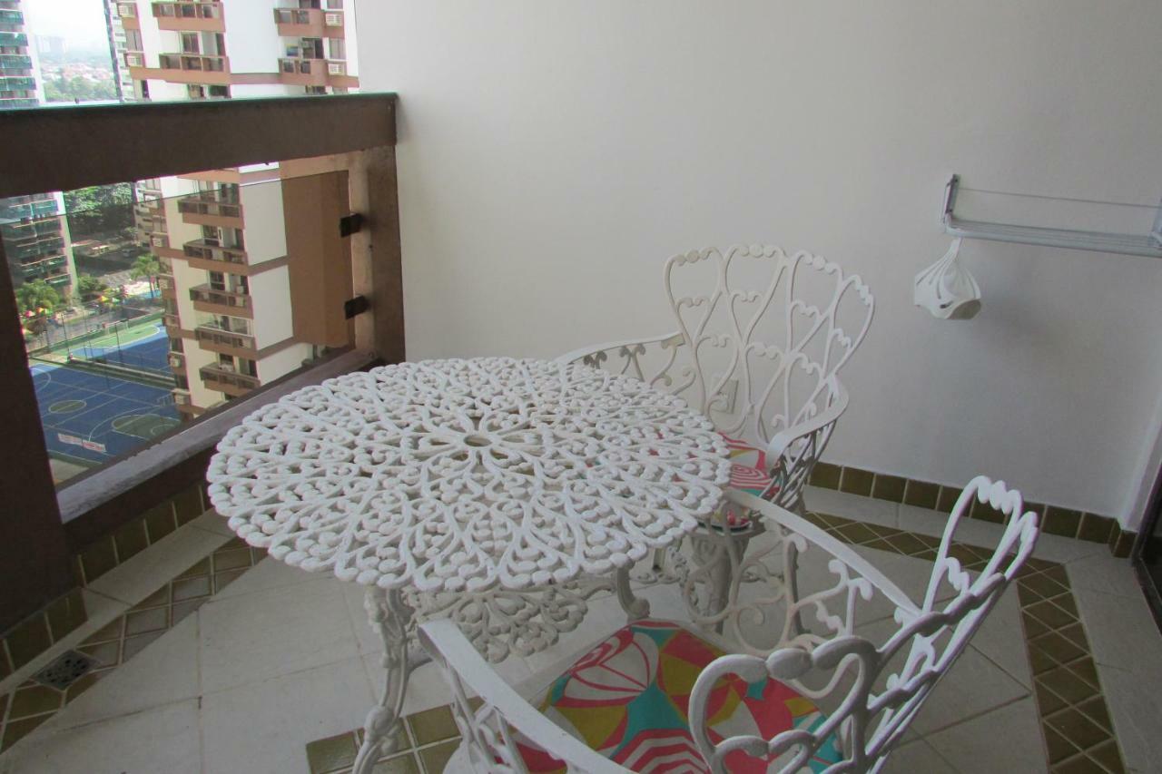 Lindo Apto De 2 Quartos E 2 Banheiros Sociais No Barramares Com Comercio Proximo, Piscina, Quadras, Parquinhos, Brinquedoteca, Emprestimo De Cadeiras E Barracas De Cortesia, Em Frente A Praia, Limpissimo, Com No